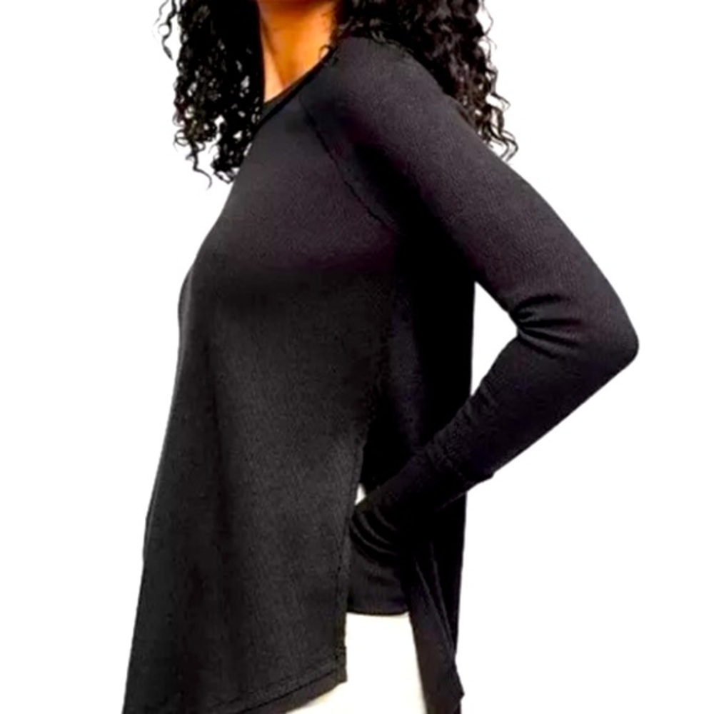 FREE PEOPLE Snowy Black Thermal Waffle-knit Oversized Long Sleeve Top EUC - Picture 3 of 7